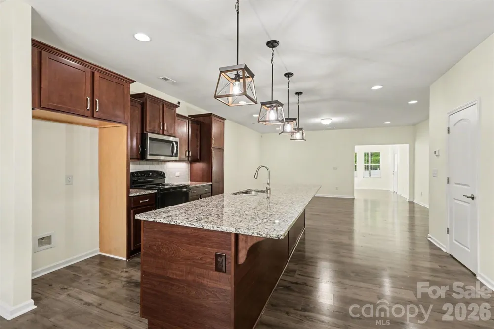 3024 Pinehills Way Mount Holly, NC 28120