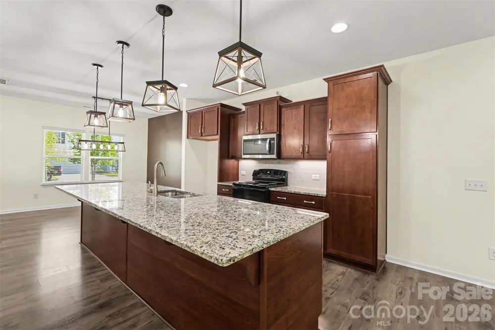 3024 Pinehills Way Mount Holly, NC 28120