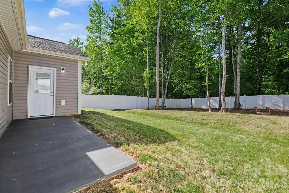 3024 Pinehills Way Mount Holly, NC 28120