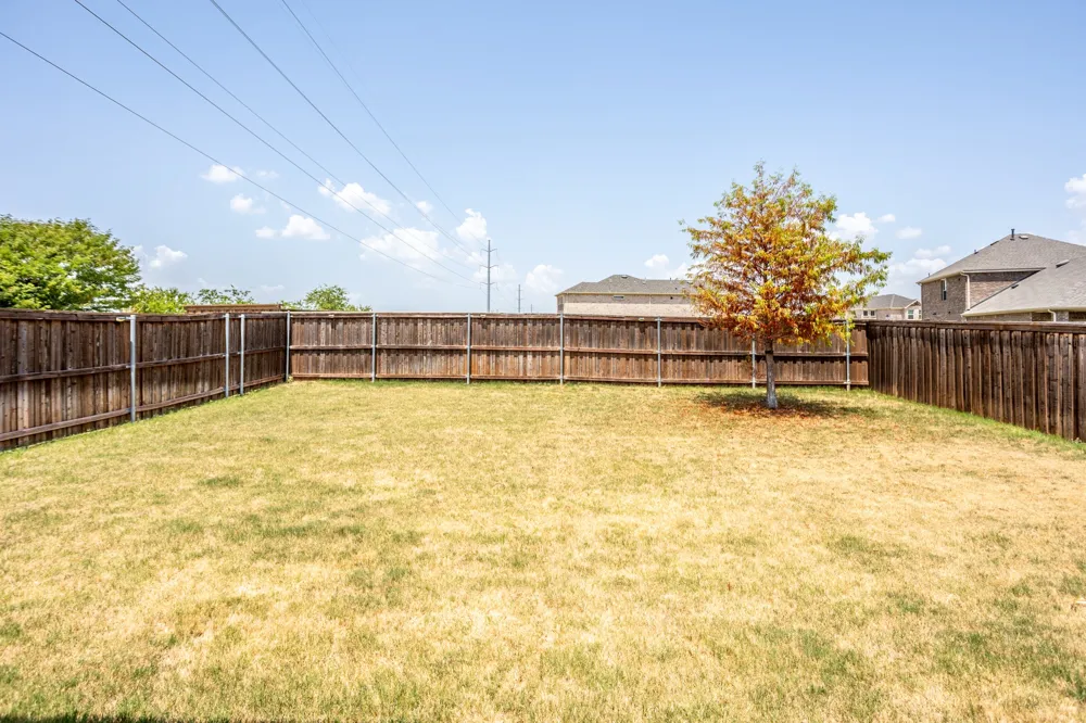 340 Moonvine Drive Little Elm, TX 75068