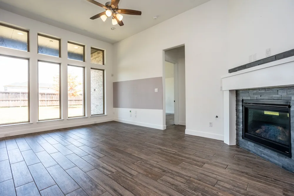 340 Moonvine Drive Little Elm, TX 75068