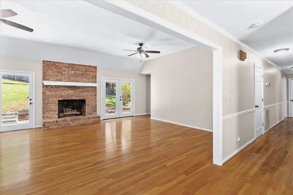 224 Shadowood Drive SE Calhoun, GA 30701