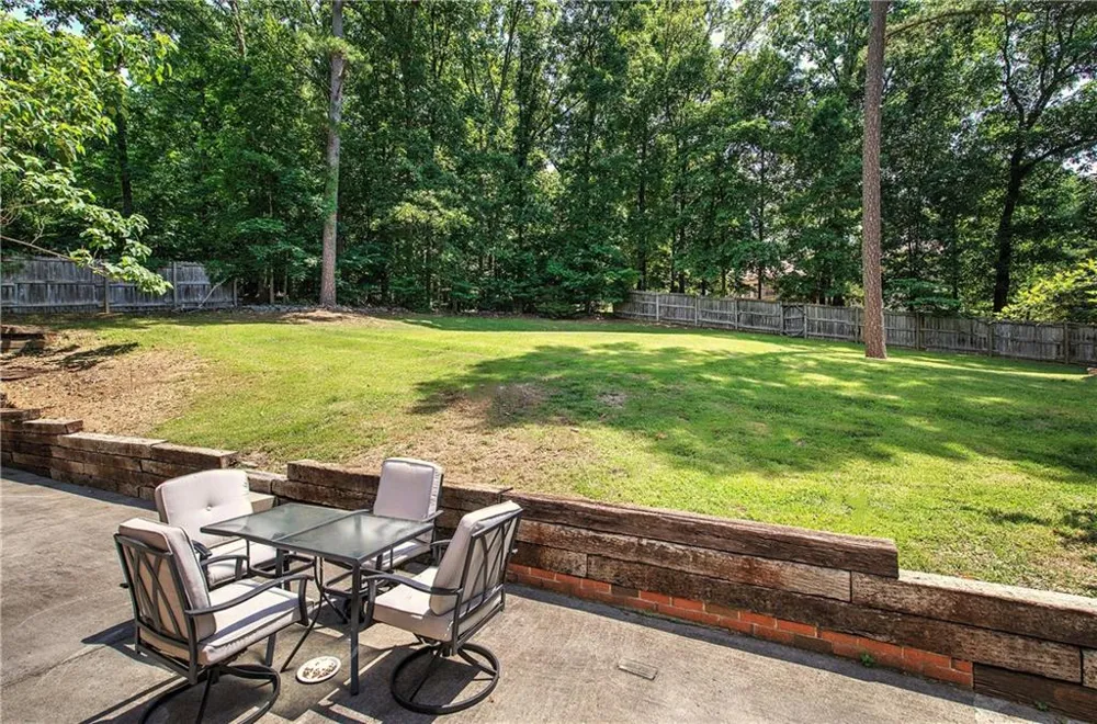 224 Shadowood Drive SE Calhoun, GA 30701