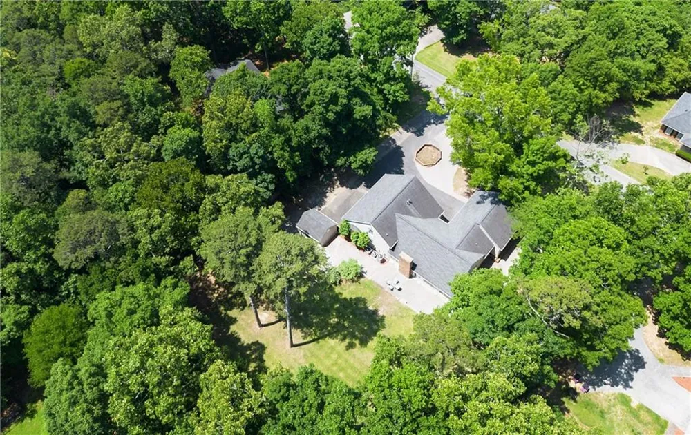 224 Shadowood Drive SE Calhoun, GA 30701