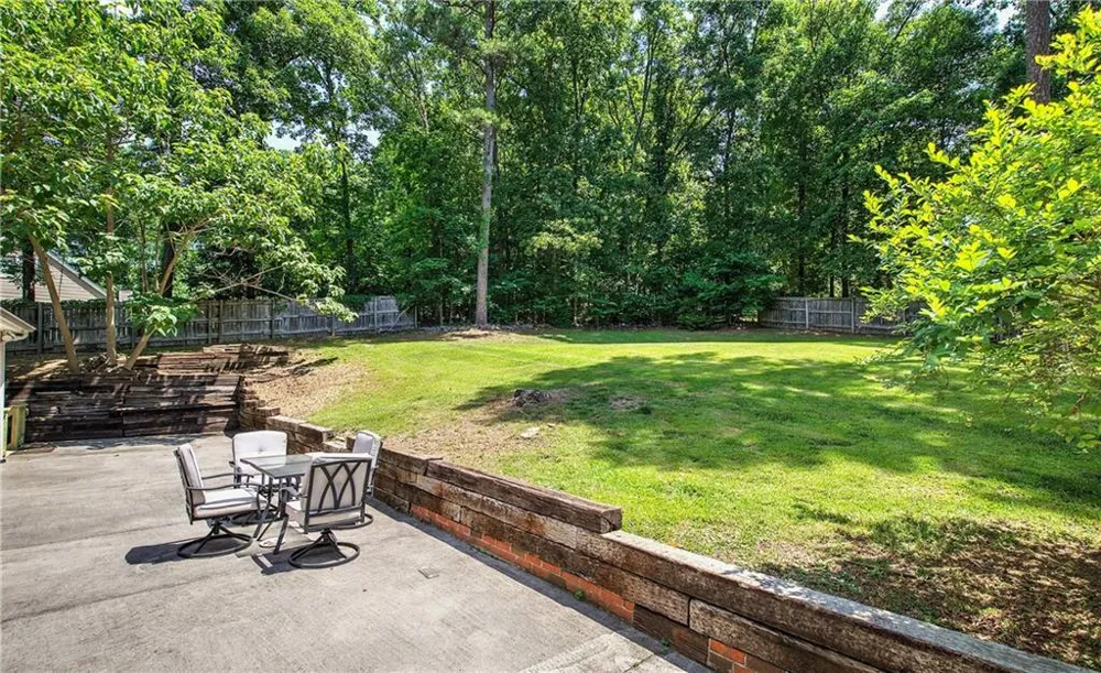 224 Shadowood Drive SE Calhoun, GA 30701
