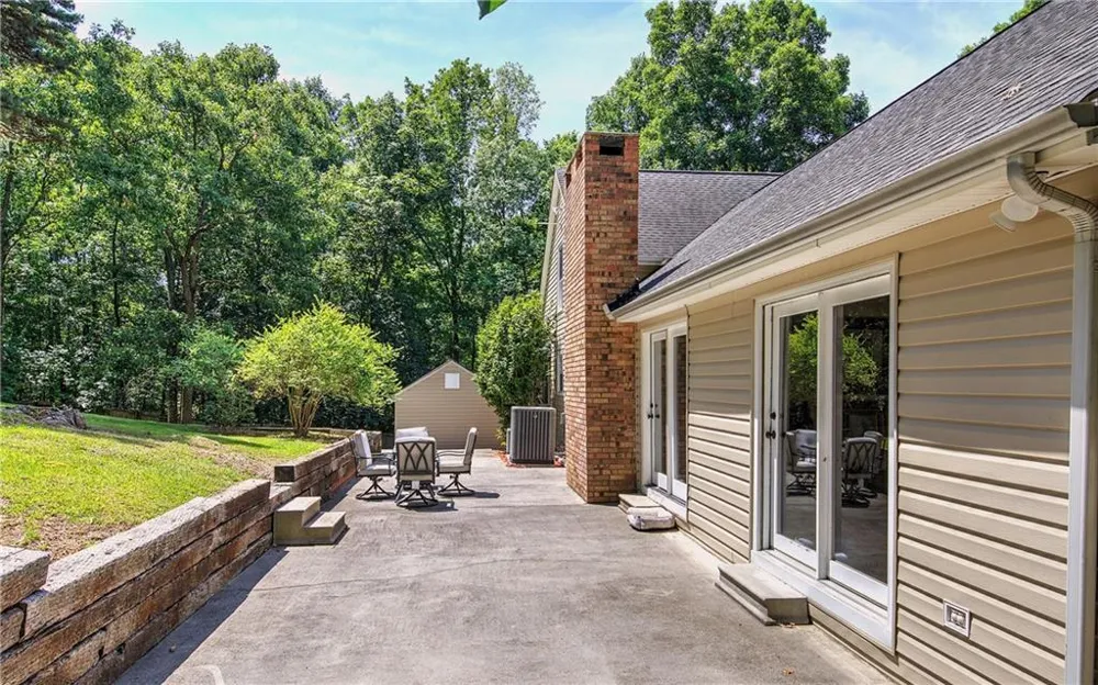 224 Shadowood Drive SE Calhoun, GA 30701