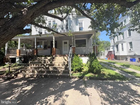 19 LINCOLN AVENUE