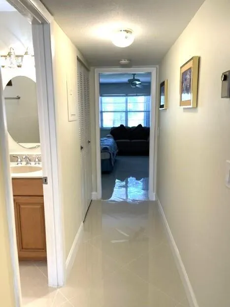 1315 HIGH POINT WAY SE #B Delray Beach, FL 33445