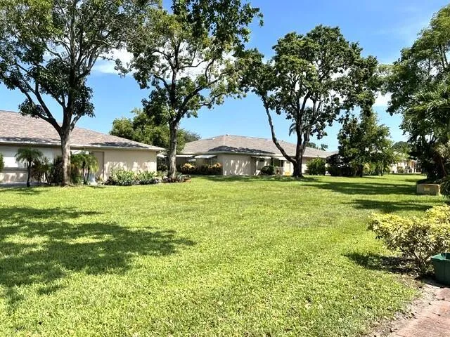 1315 HIGH POINT WAY SE #B Delray Beach, FL 33445