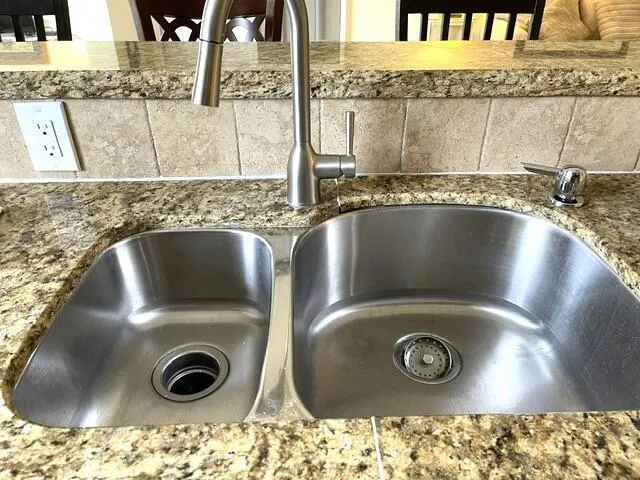 1315 HIGH POINT WAY SE #B Delray Beach, FL 33445