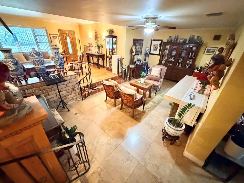 951 NE 115th St Biscayne Park, FL 33161