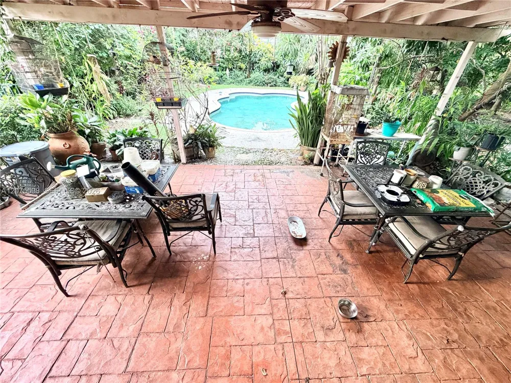 951 NE 115th St Biscayne Park, FL 33161