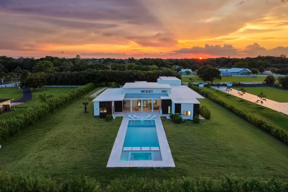 17301 SW 52nd Court Southwest Ranches, FL 33331