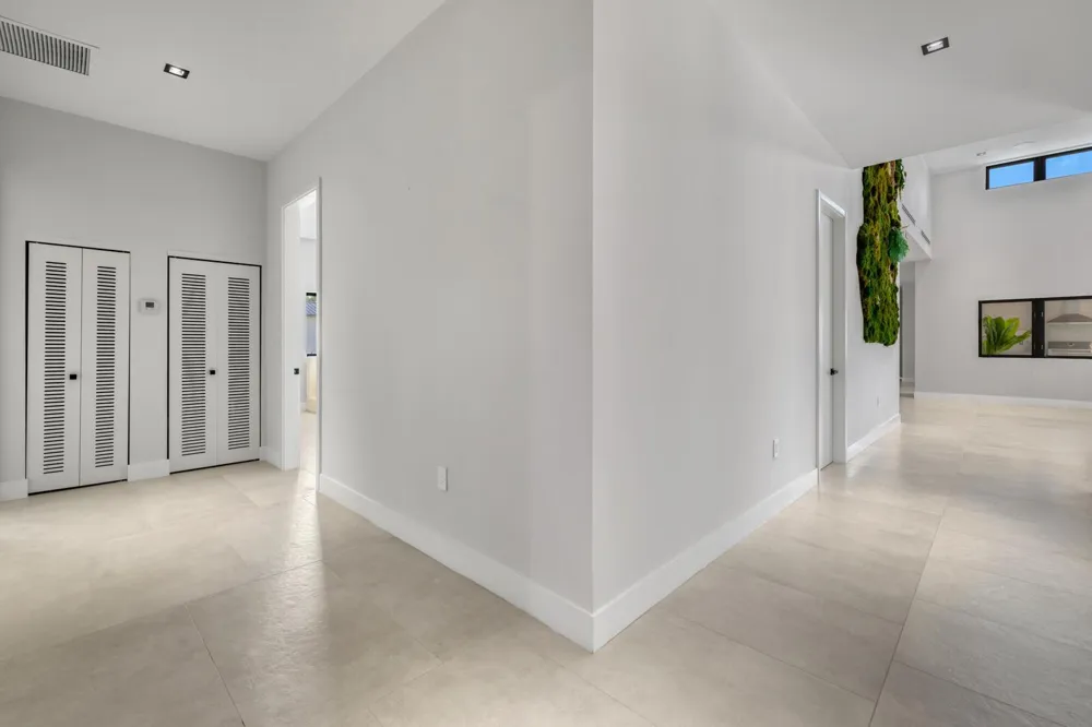 17301 SW 52nd Court Southwest Ranches, FL 33331