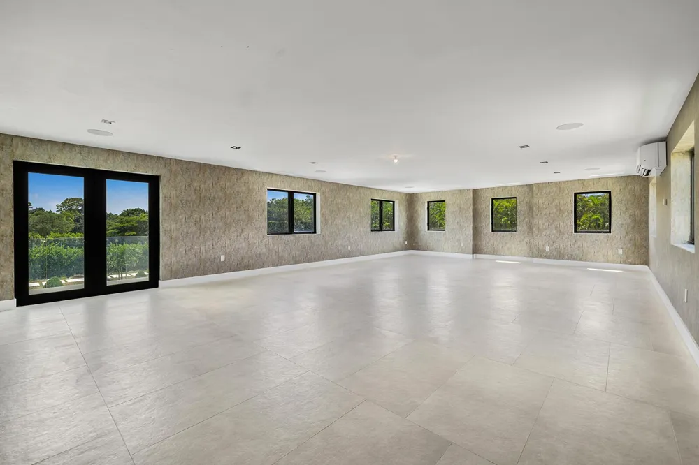 17301 SW 52nd Court Southwest Ranches, FL 33331