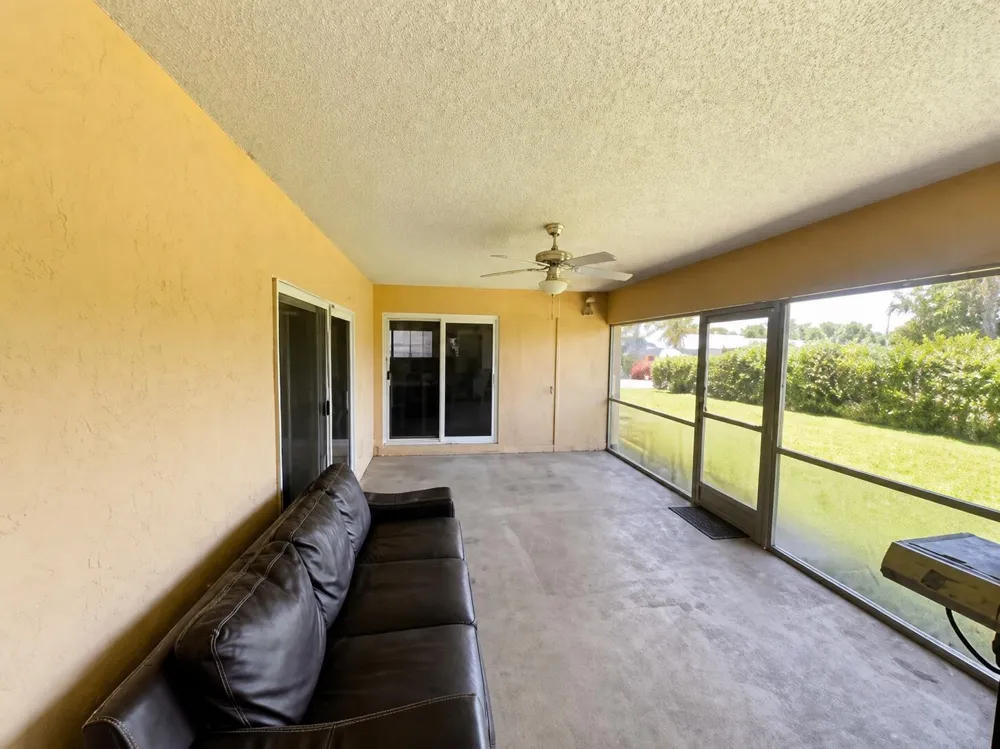 7975 NW 8TH STREET Margate, FL 33063