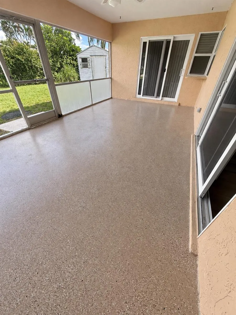 7975 NW 8TH STREET Margate, FL 33063