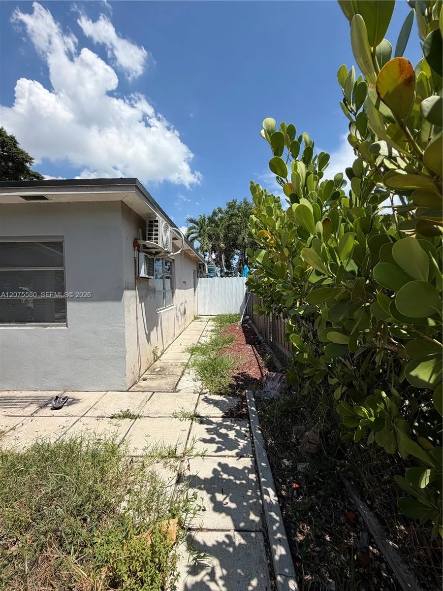 Address Not Shown Fort Lauderdale, FL 33315