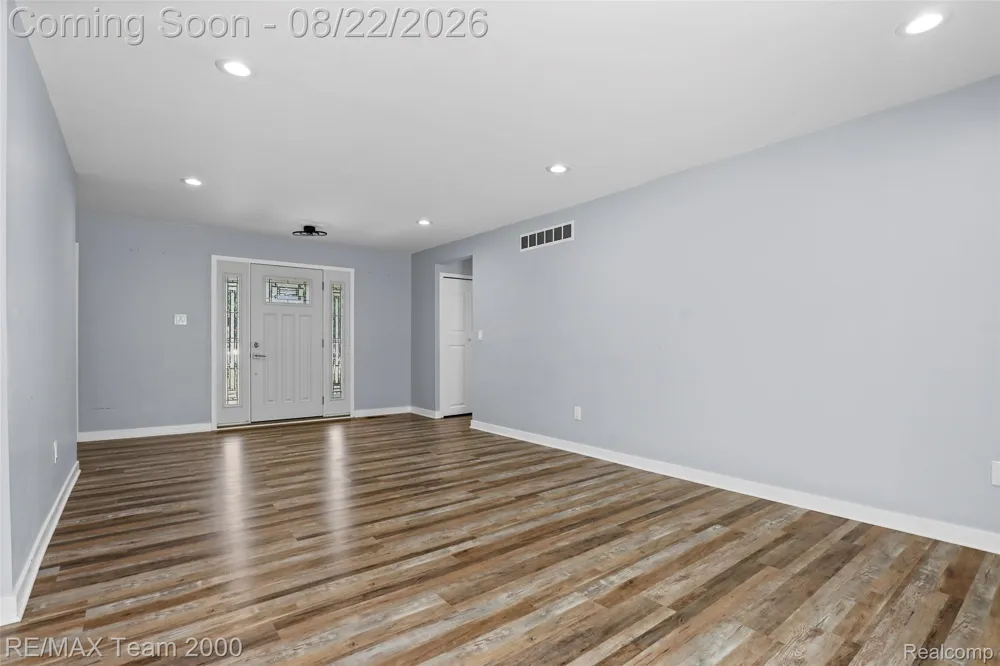 44001 S Umberland Circle Canton Charter Township, MI 48187