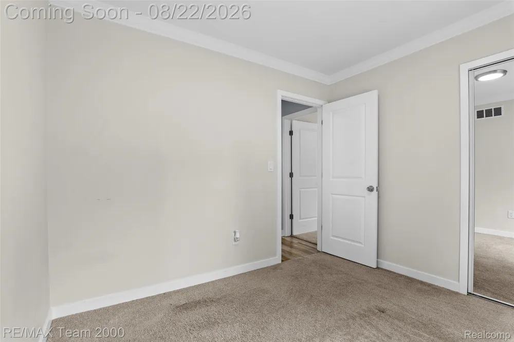 44001 S Umberland Circle Canton Charter Township, MI 48187
