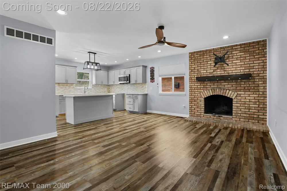 44001 S Umberland Circle Canton Charter Township, MI 48187