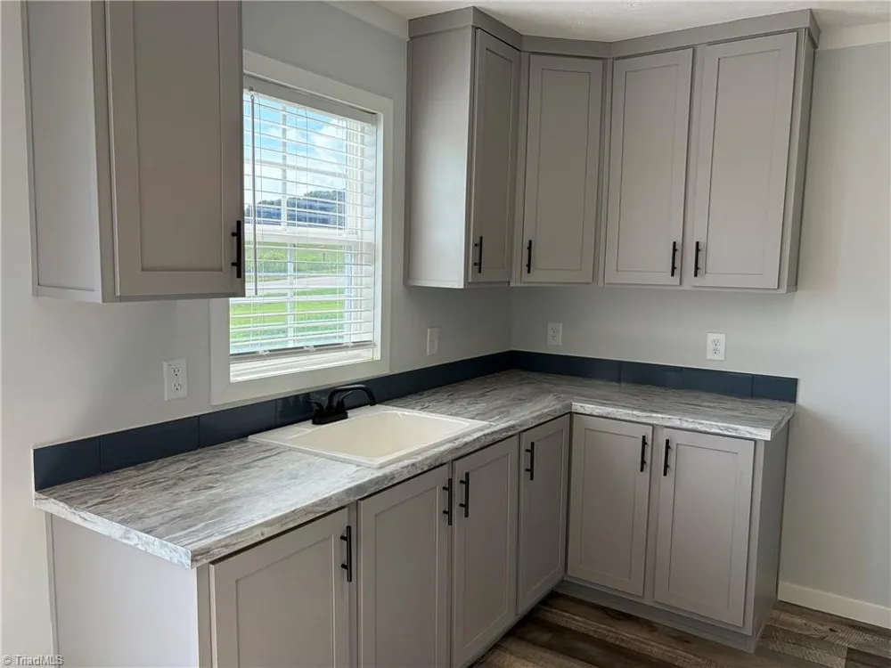 105 Luffman Road Ronda, NC 28670