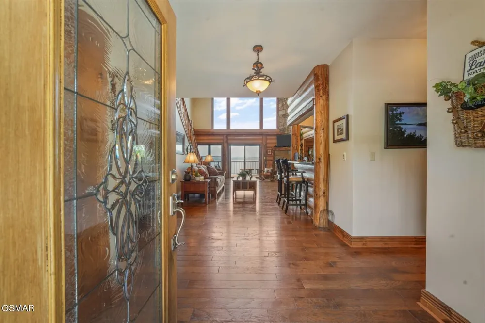 1154 Stoneway Court White Pine, TN 37890
