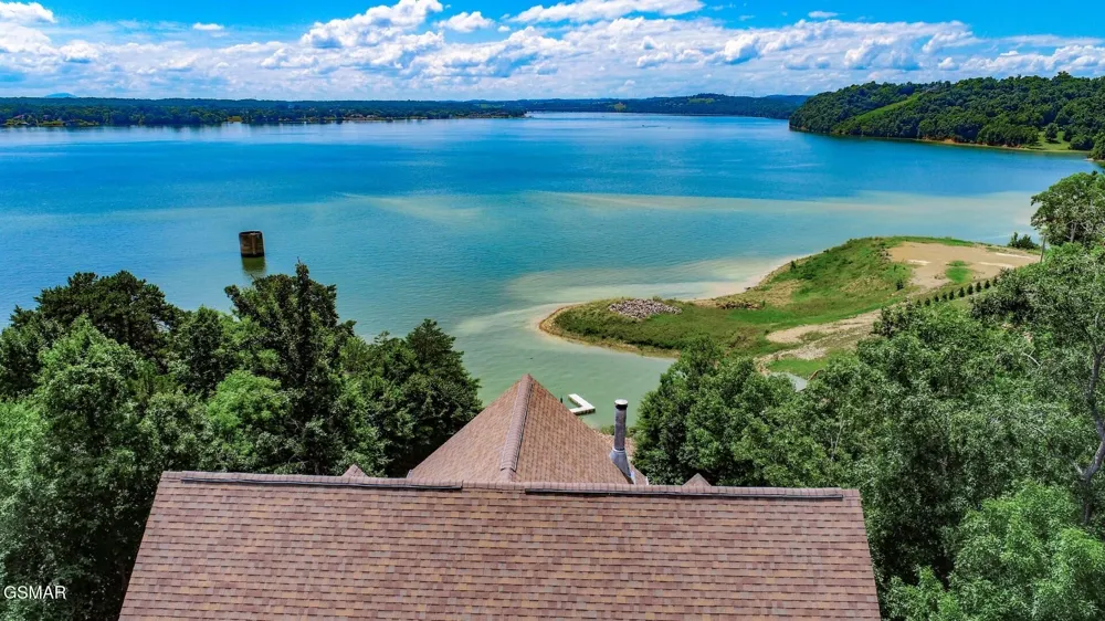 1154 Stoneway Court White Pine, TN 37890