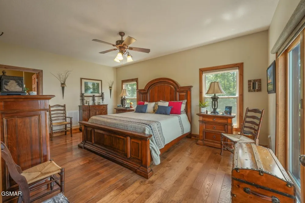 1154 Stoneway Court White Pine, TN 37890