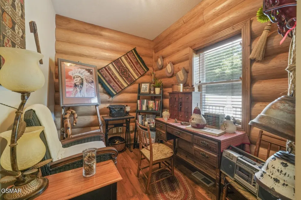 1154 Stoneway Court White Pine, TN 37890