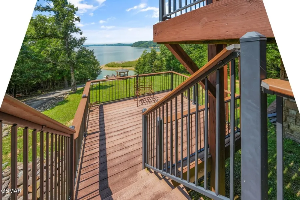 1154 Stoneway Court White Pine, TN 37890