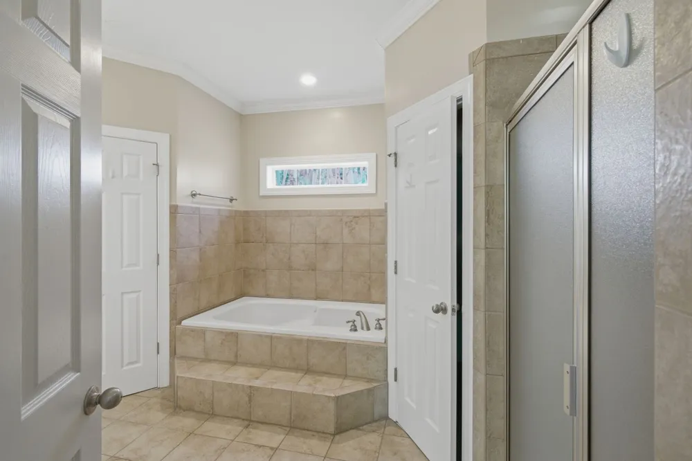 1046 Island Brook Dr Hendersonville, TN 37075