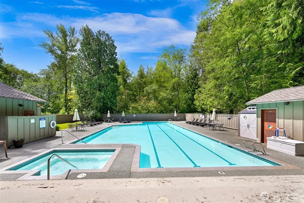 5422 Lasiandra Blaine, WA 98230