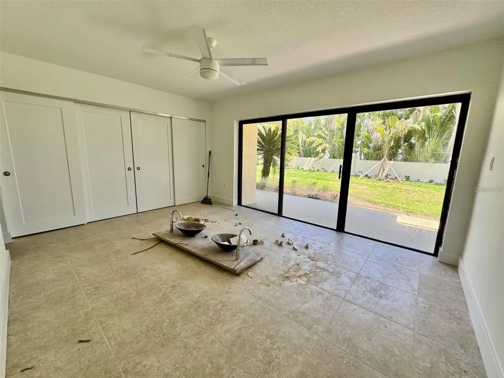 7550 SUNSHINE SKYWAY LANE S #P12 St Petersburg, FL 33711
