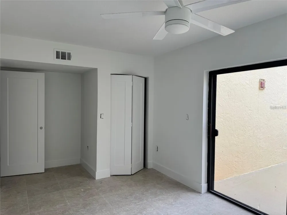 7550 SUNSHINE SKYWAY LANE S #P12 St Petersburg, FL 33711