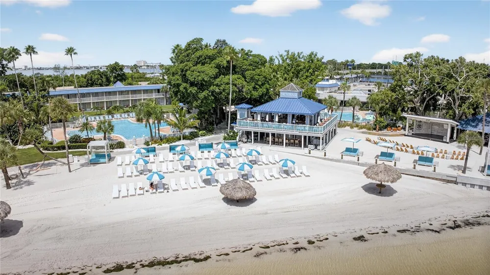 7550 SUNSHINE SKYWAY LANE S #P12 St Petersburg, FL 33711