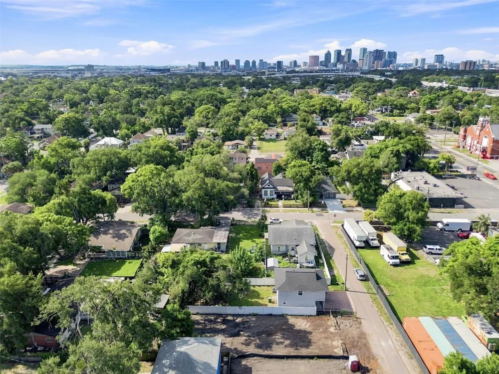 3407 9TH STREET Tampa, FL 33605