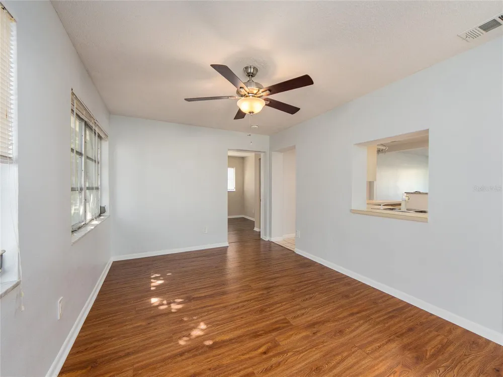 9157 140TH WAY Seminole, FL 33776