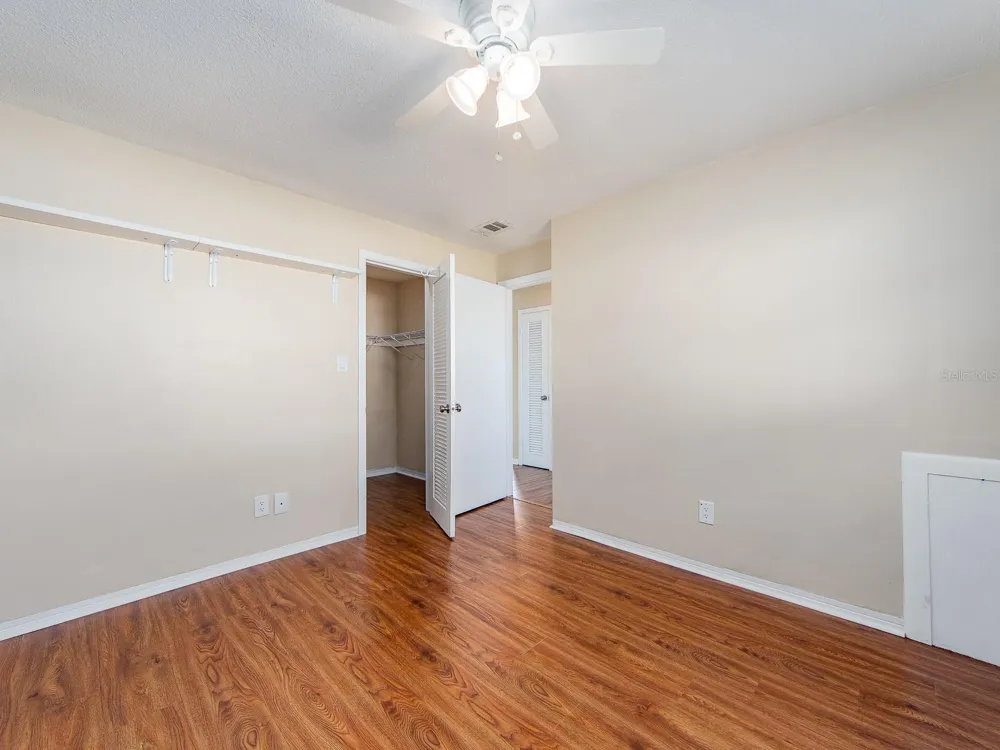 9157 140TH WAY Seminole, FL 33776