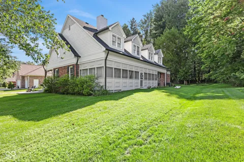 3230 Country Club Road