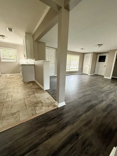 415 E Avenue G Midlothian, TX 76065
