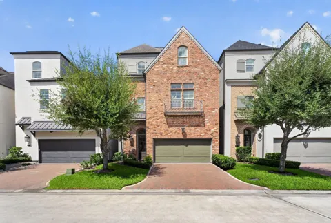 98 Gateway Park Place