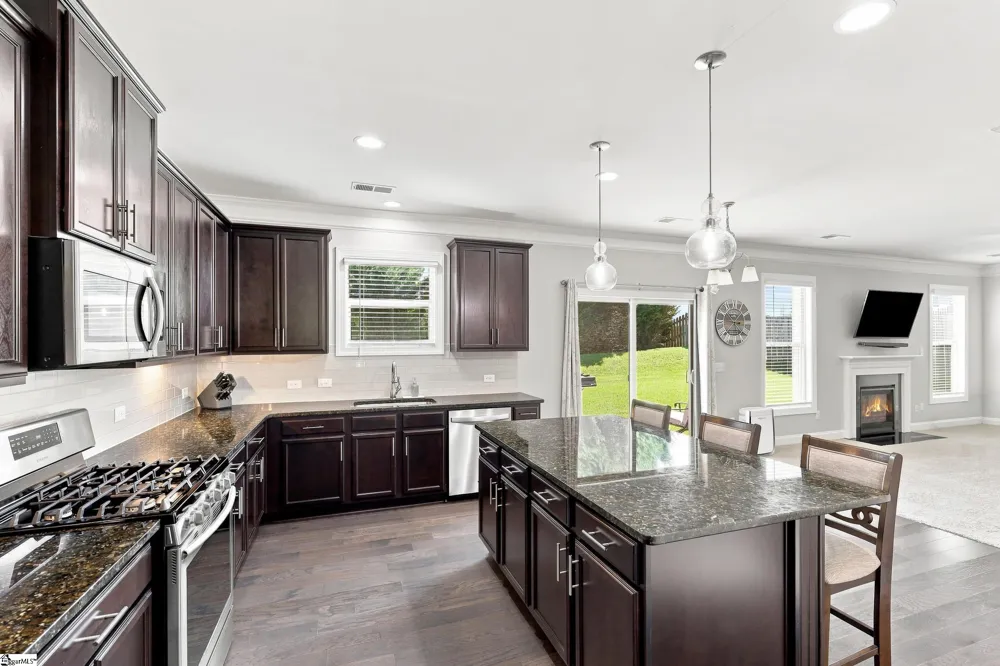 274 Braselton Street Duncan, SC 29334