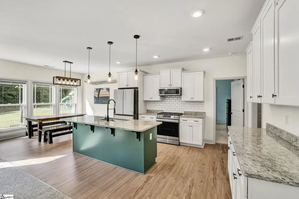 620 Daventon Road Honea Path, SC 29654