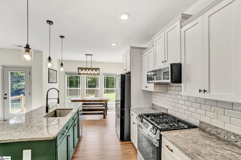 620 Daventon Road Honea Path, SC 29654