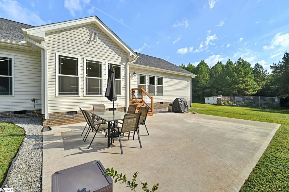 620 Daventon Road Honea Path, SC 29654