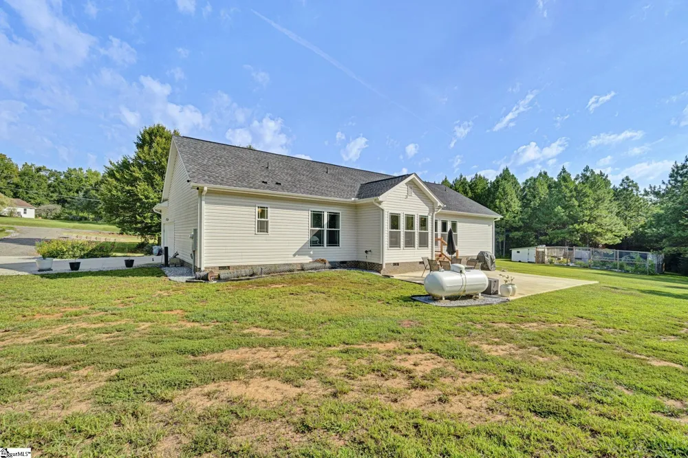 620 Daventon Road Honea Path, SC 29654
