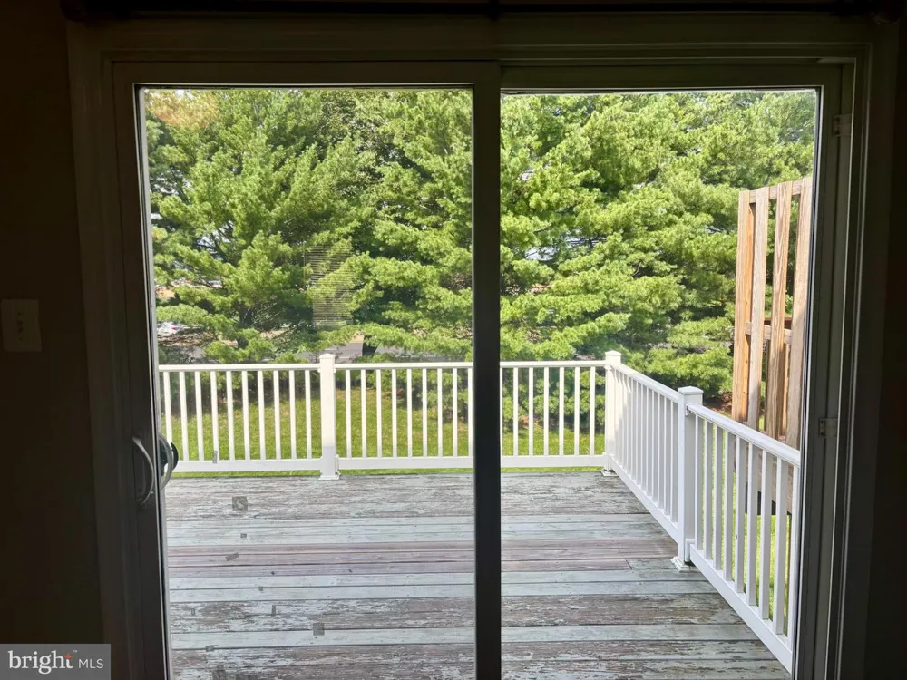 4606 JASMINE DRIVE Center, PA 18034