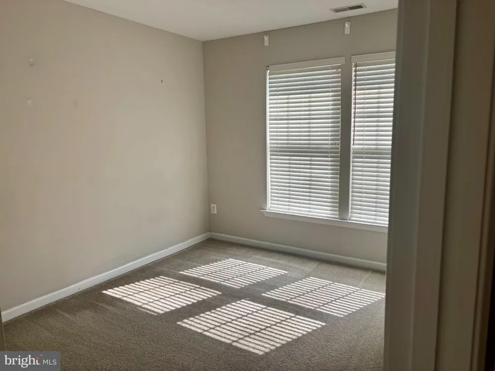 4606 JASMINE DRIVE Center, PA 18034