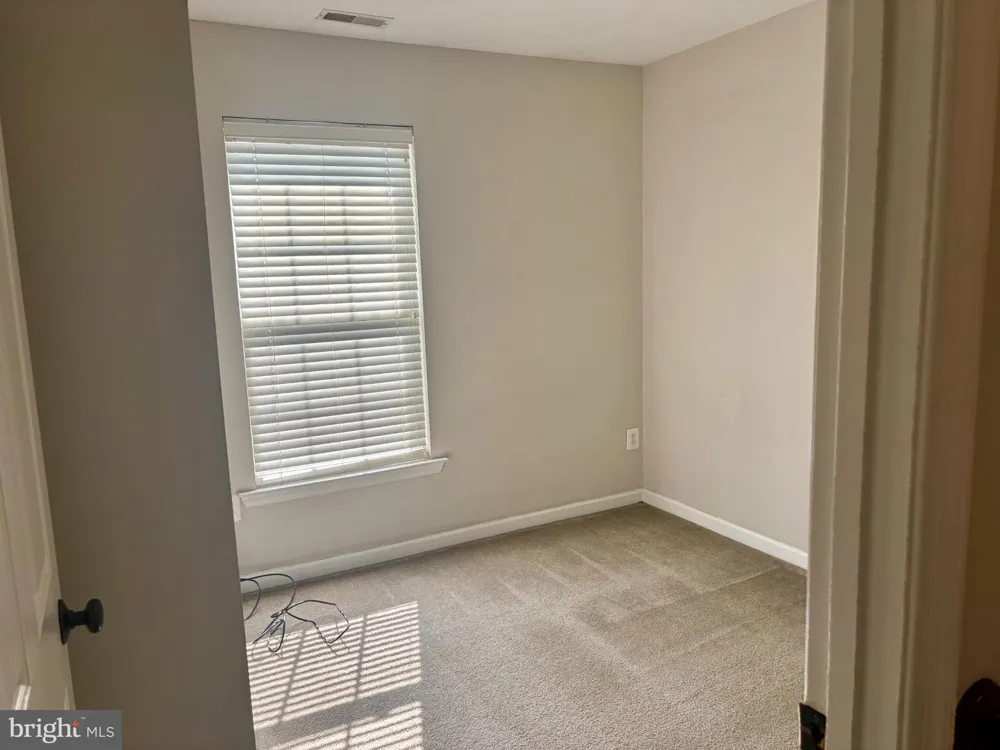 4606 JASMINE DRIVE Center, PA 18034